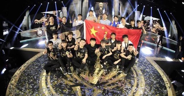 RNG官博突然发表动态，向网友宣布1个好消息，粉丝：太给力了！