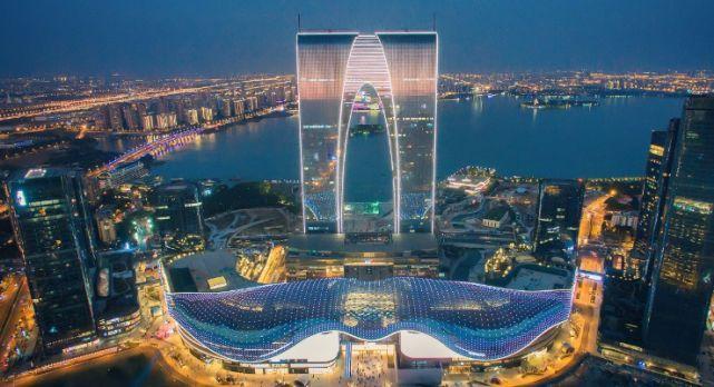苏州非常著名的地标性建筑，大家都叫它“大秋裤”
