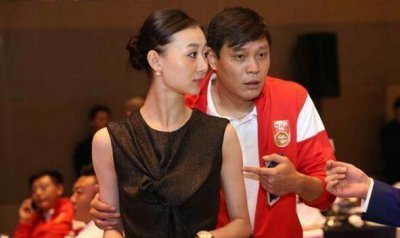 ​前国脚范志毅，大女儿已21岁，三婚娶小17岁娇妻