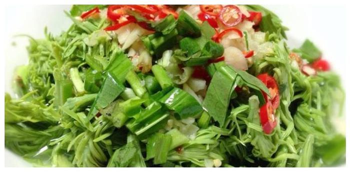 云南一种特色野菜，两天漂洗后才能吃，有独特的松子香味吃过吗？