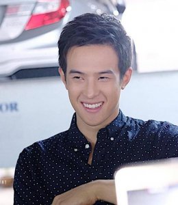 ​华裔泰星Jamesma，气质儒雅，泰娱圈里的劳模典范！