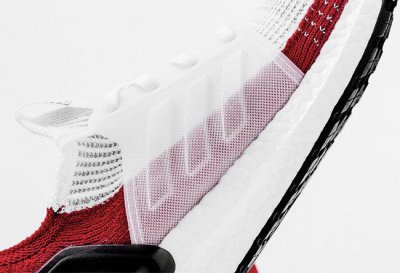 ​活力醒目的白红装扮！全新 Ultra Boost 19 现已发售