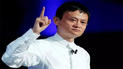 ​马云推出的无人餐厅火了，点菜到上菜仅11分钟，全程机器人控制
