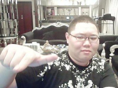 ​PDD跟女朋友分手了？看到对方的动态后，网友表示支持！