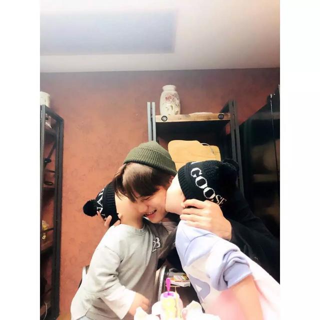 韩网盘点婚后会成为女儿傻瓜的男偶像TOP5，来看看有谁上榜吧