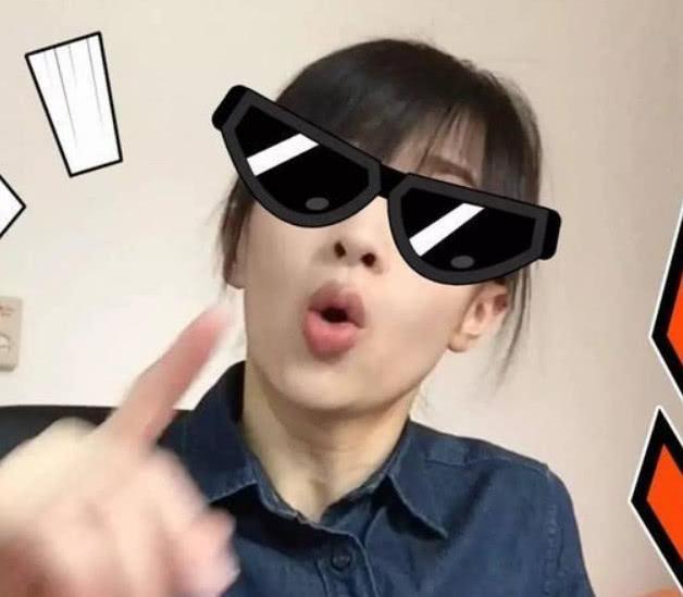 papi酱老公身份大揭秘，原来老胡姓徐，两人竟然还是同班同学
