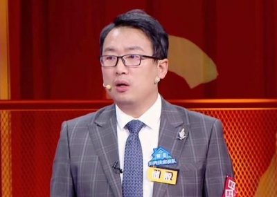 ​《奇葩说》辩手储殷翻车了？被曝卖假书，遭最强大脑郑才千打假