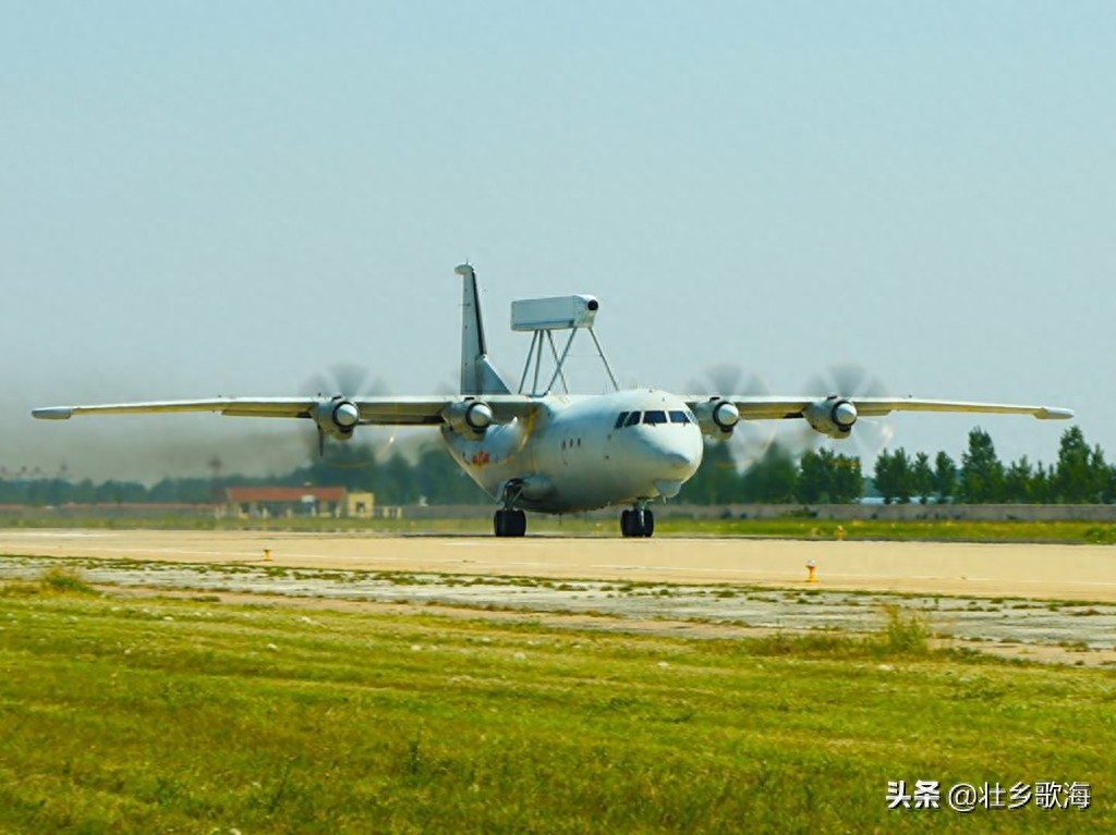 空警-200预警机，中国空军自行研制的第一种中型预警机