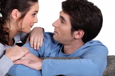 ​男女关系不正常，一般有这8个破绽，外人一眼就能看出来