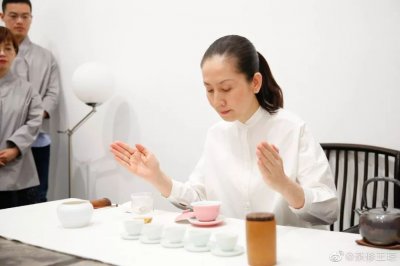 ​5分钟学会泡茶，王琼的行茶十式，招招精华！建议收藏