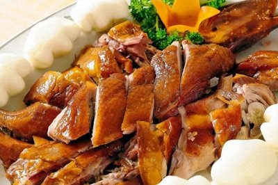 ​中国公认最好吃的10道安庆菜！1.安庆板鸭——代表地：安庆