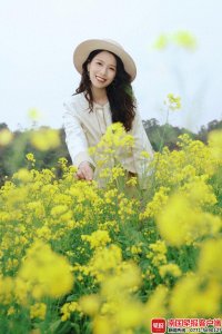 ​南宁百亩油菜花田盛开，一起来拍春日花海大片吧！