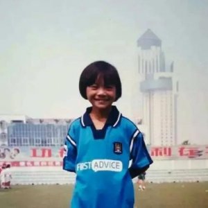 ​“中国女梅西”王霜：5岁被父母送人，一直被打压却从不放弃
