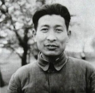 ​钟期光：无显赫战功却被授予上将军衔，妹妹、儿子都请求他开后门