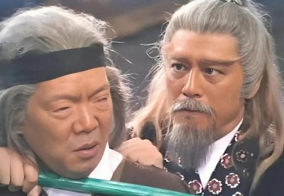 ​柯镇恶武功只能算二流，为何敢得罪五绝，你看他底气是什么就懂了