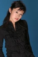 她是《少年大钦差》中的十公主，退出演艺界成学霸，如今长这样