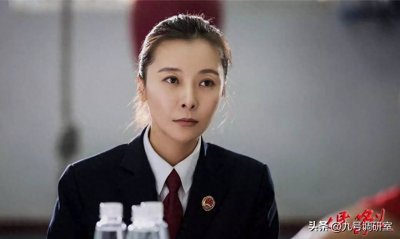 ​女星柯蓝的爷爷是开国上将，曾是粟裕的老部下，他是谁？