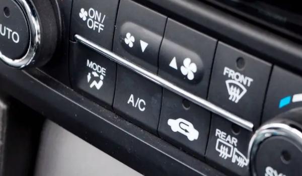 汽车不启动空调能制冷吗-