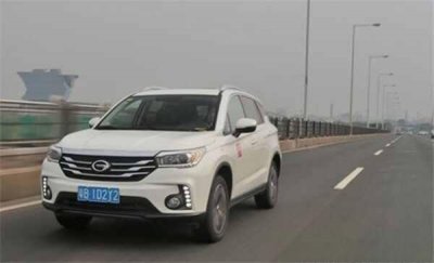 ​汽车显示屏不亮了怎么回事