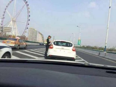 ​处理交通违章在哪里处理