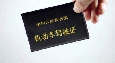 ​科目三靠边停车的绝招，科目三靠边停车技巧