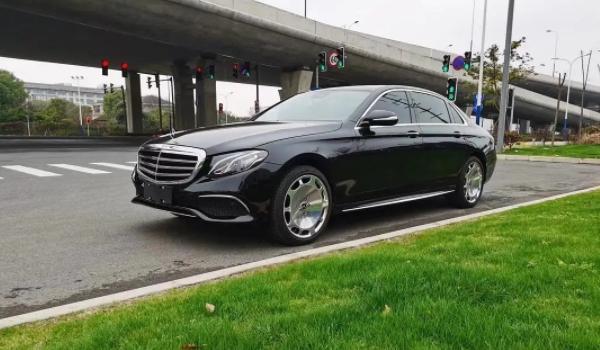 奔驰e300车长多少车宽多少-