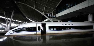 ​向塘火车站和高铁站是同一个站吗？