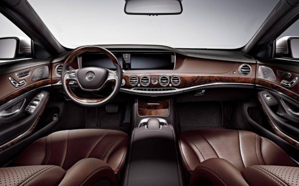 充电宝放在车里面会爆炸吗-