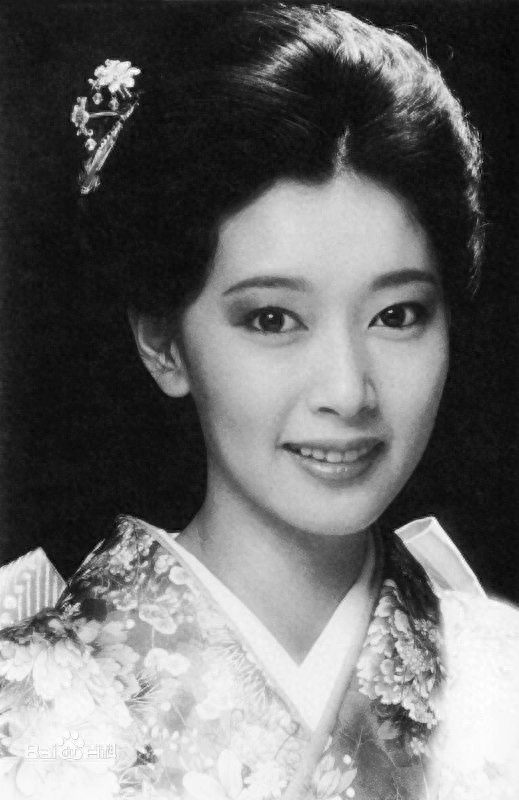 岛国影视史上最美的女影星之一夏目雅子，曾日本西游记三藏法师