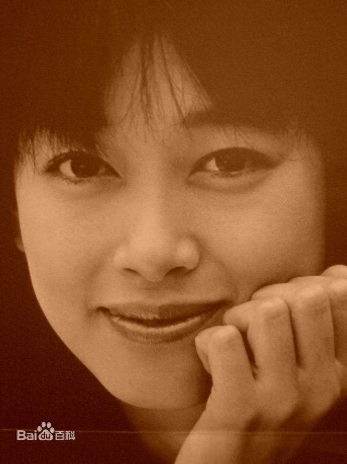 岛国影视史上最美的女影星之一夏目雅子，曾日本西游记三藏法师