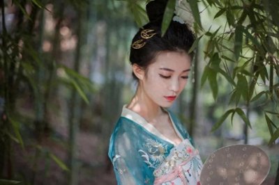 ​被11位官员看重，却一生未嫁的“扫眉女校书”薛涛