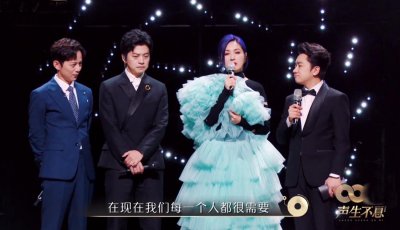 ​宝藏主持人何炅，高情商救场成就《声生不息》，芒果综艺离不开他