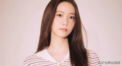 ​少女时代回归八成员拍合照，林允儿性感照片曝光