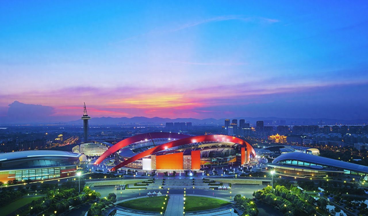 航拍南京奥体中心，亚洲最高级别体育馆，耗资近22亿