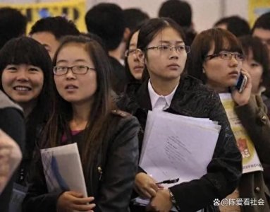 ​吃了亏才知道，原来社招与校招的差别太明显，后悔当初没上心