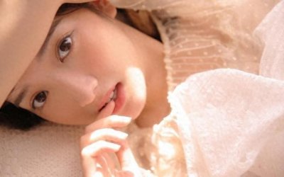 ​女生说跌跌撞撞暗示什么？解读背后的情感与需求