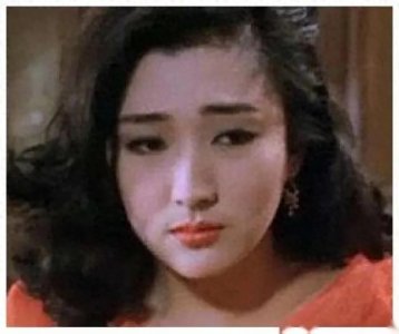 ​甄楚倩：从影坛巨星到股市失意，三级片重生奇迹？