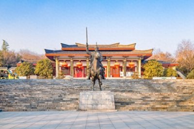 ​炎帝：中华民族的始祖与农业之神