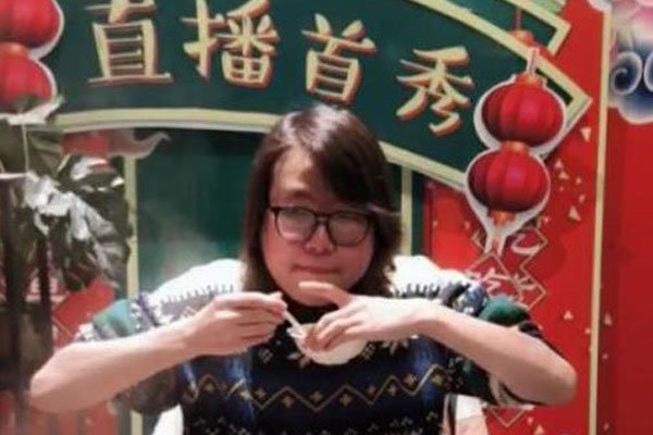 浪老师大胃王是女的还是男的 介绍一下浪老师的个人资料