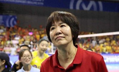 ​“铁榔头”郎平：中国女排的传奇旗帜与不朽精神