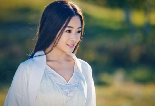 彭冠英张含韵结婚了吗 曾合作兰陵王被传恋爱四年了