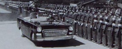 ​1959年阅兵时什么车首次亮相？