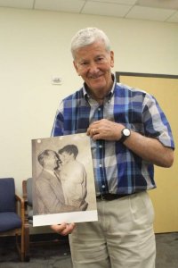 ​《乱世佳人》最后一名在世演员米基·库恩去世 享年90岁