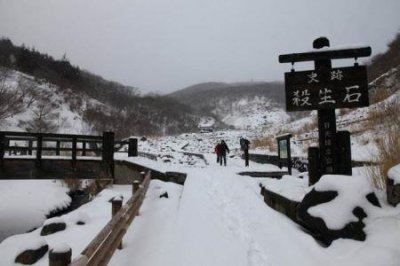 ​农民工带瓦刀进站被拒为什么引争议