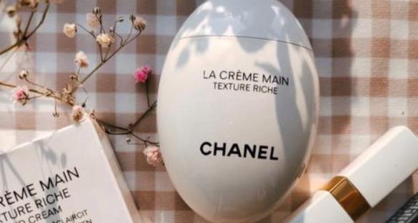 护手霜十大品牌排名（娇韵诗护手霜也在榜上） 4_WWW.JUHAIHG.COM