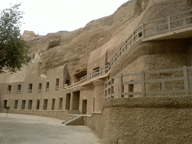 第二天：敦煌莫高窟