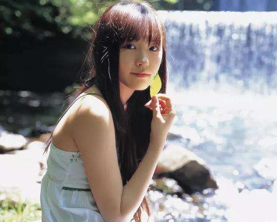 日本最受欢迎的六大女优 尤其是第六位 号称赤道以北唯她最美