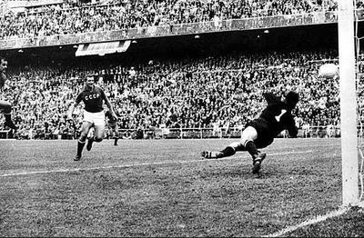 儒尼尼奥十大任意球(小儒尼尼奥十大精彩进球)插图3