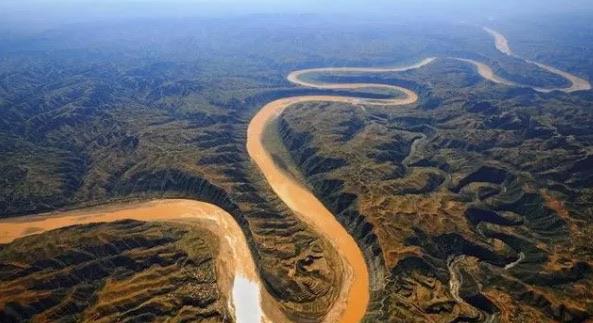 旅游黄河起源之地是哪里（黄河的源头和终点城市）  1