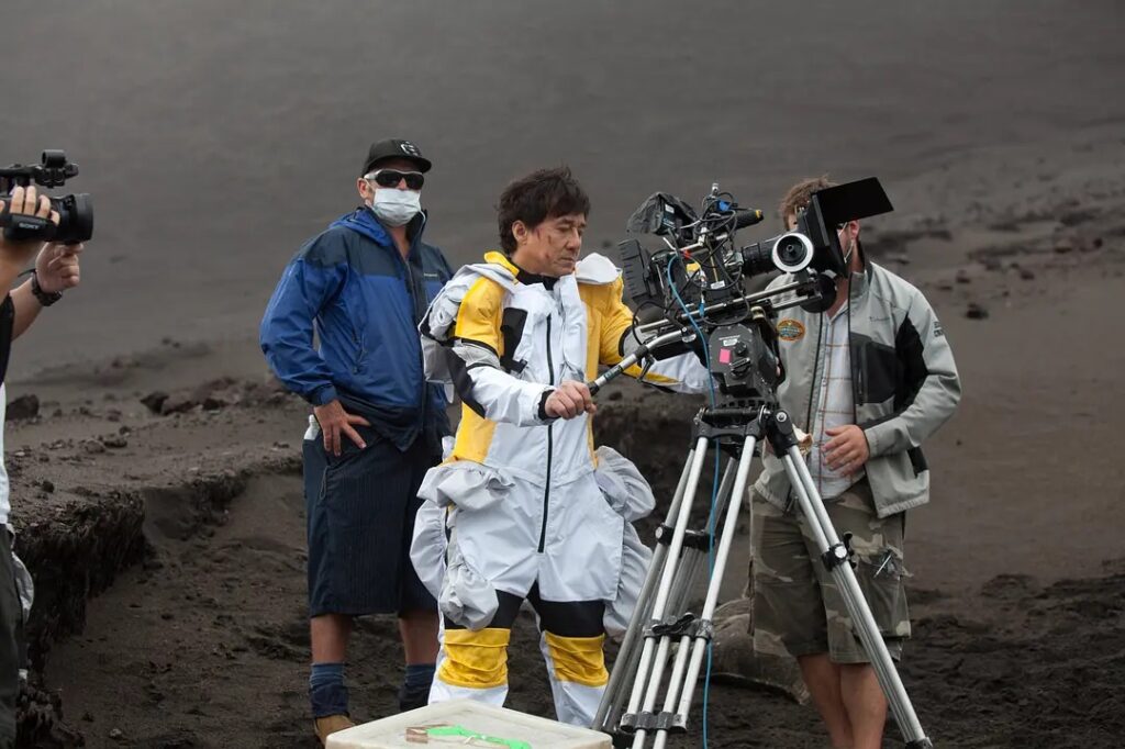 十二生肖全球总票房多少_成龙被评为全球最伟大的动作影星 十二生肖全球总票房多少_成龙被评为全球最伟大的动作影星